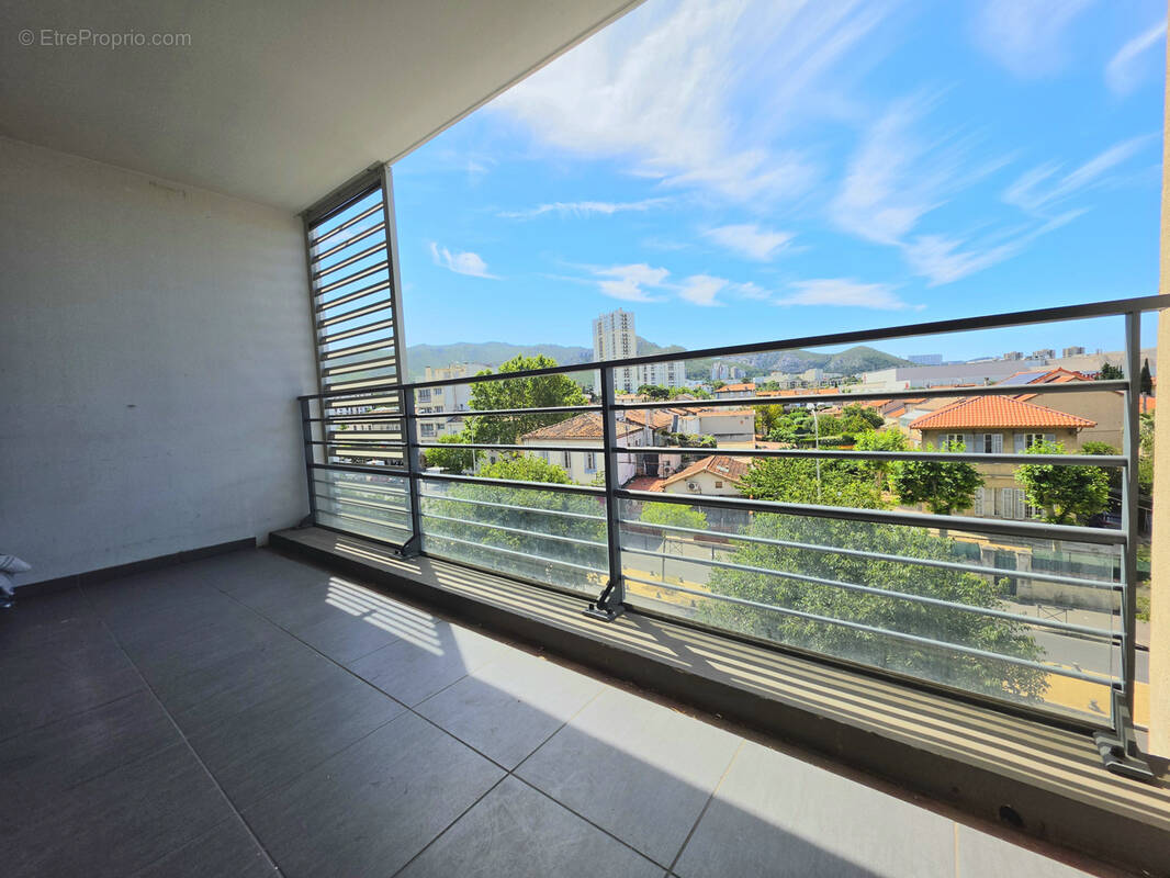 Appartement à MARSEILLE-10E