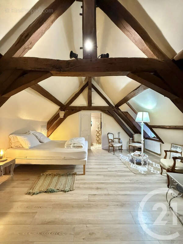 Maison à SAINT-POURCAIN-SUR-BESBRE