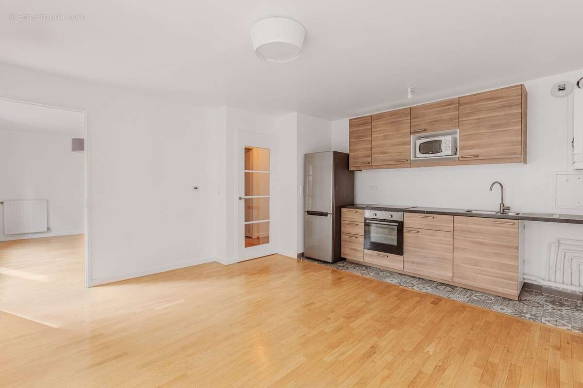Appartement à ASNIERES-SUR-SEINE