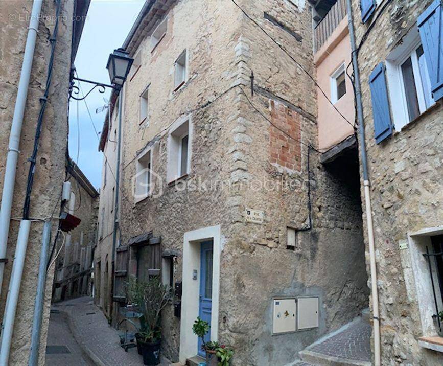 Appartement à FAYENCE