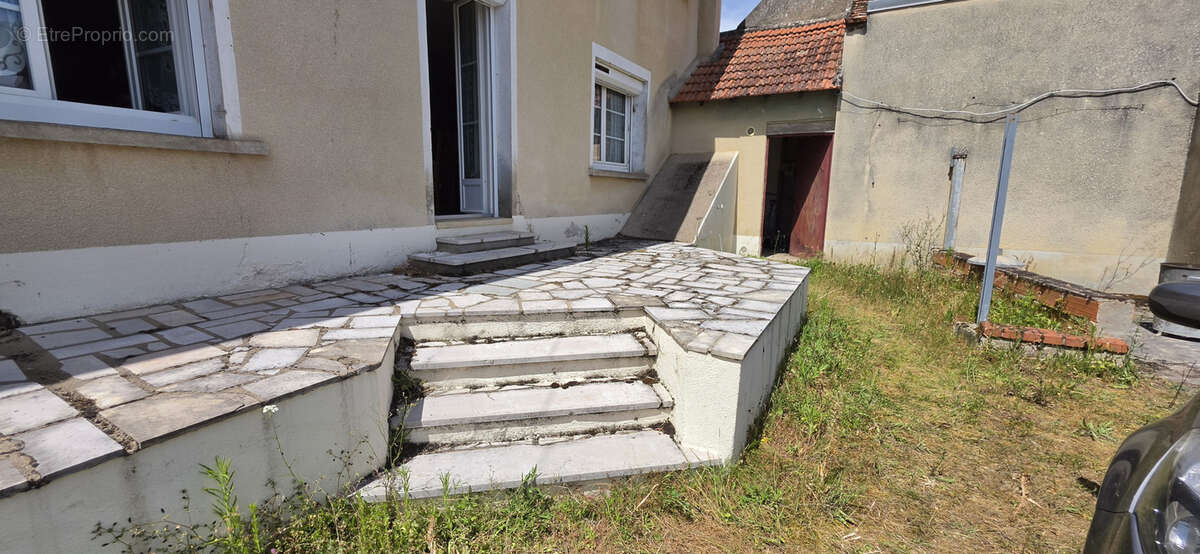 Idéal maison de famille, 160 m2, 5 chambres, dépendances, cour et jardin - photo 27