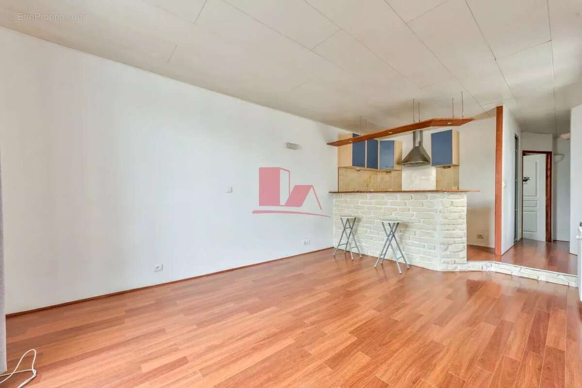 Appartement à ISSY-LES-MOULINEAUX