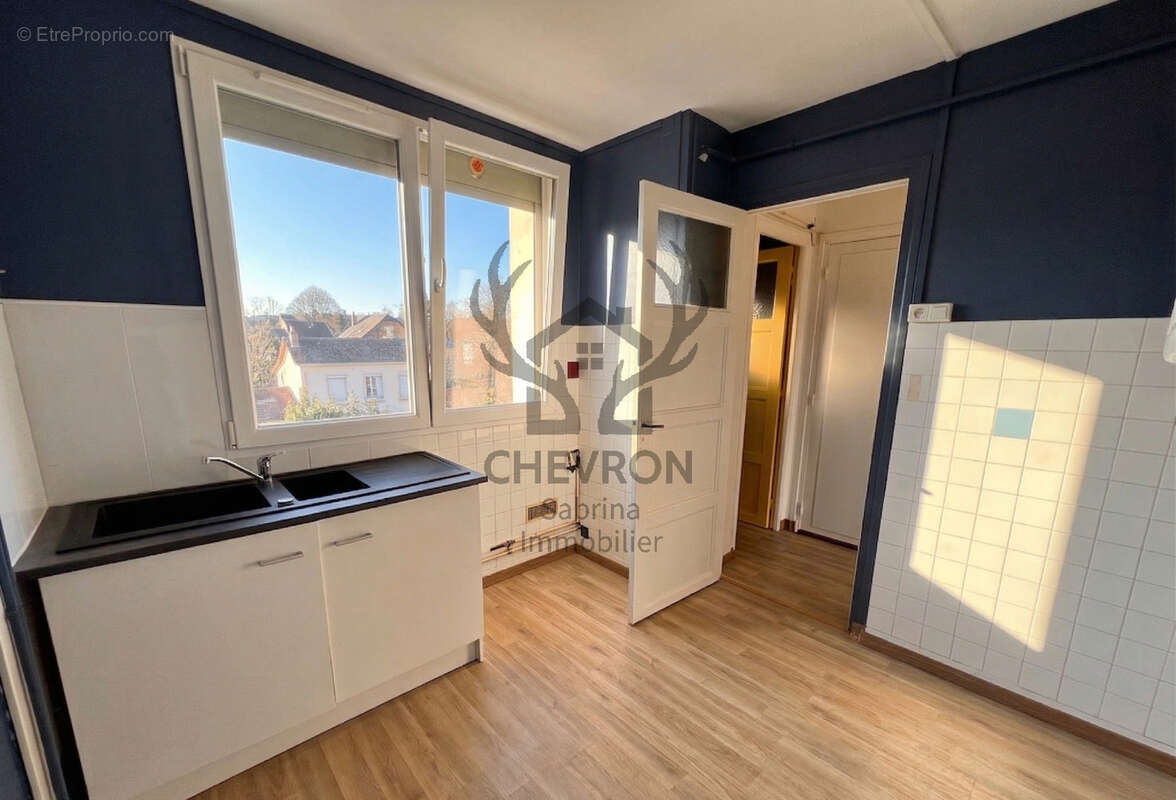 Appartement à CHARLEVILLE-MEZIERES
