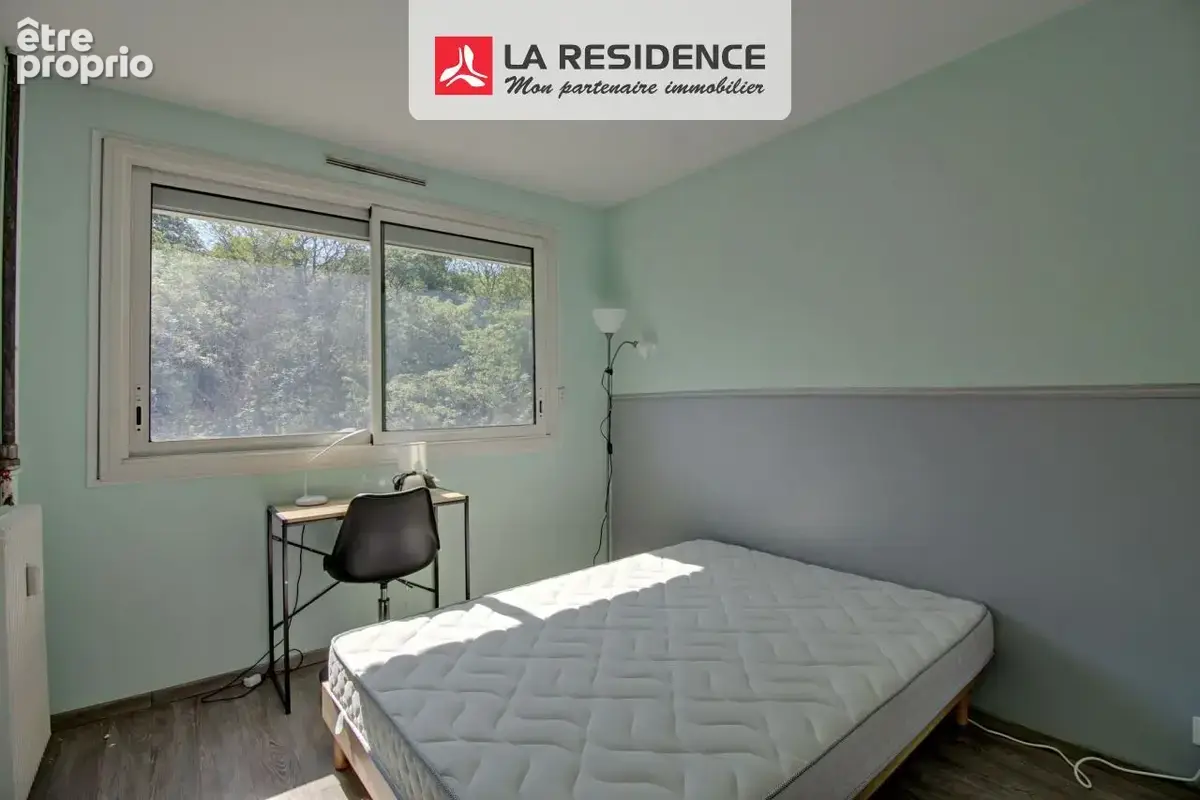 Appartement 4 pièces 72 m² à vendre à Poissy (78300) - photo 8
