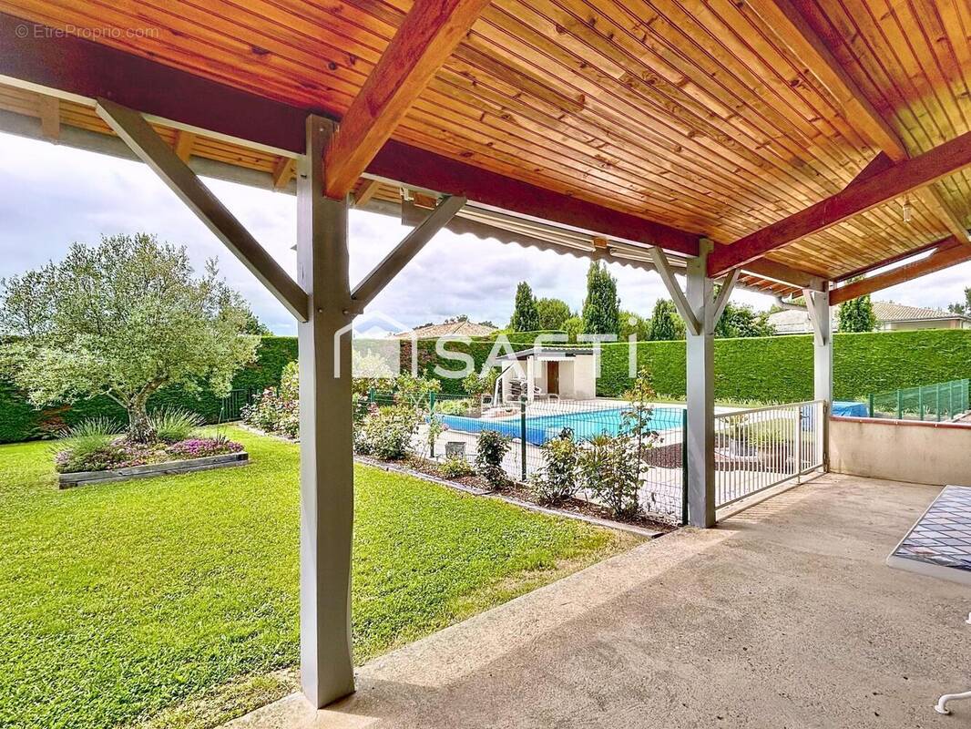 Photo 1 - Maison à LA VILLE-DIEU-DU-TEMPLE