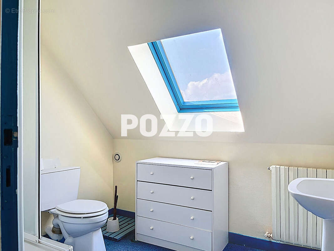 Maison Gavray Sur Sienne 6 pièces 108.5 m2 environ 4996m² de terrain - photo 10