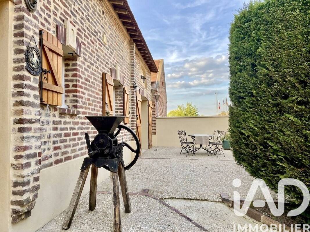 Photo 1 - Maison à BEAUVAIS