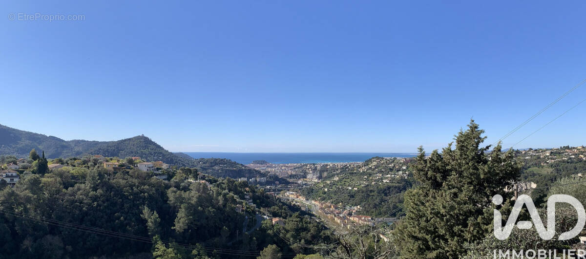 Photo 1 - Maison à SAINT-ANDRE-DE-LA-ROCHE