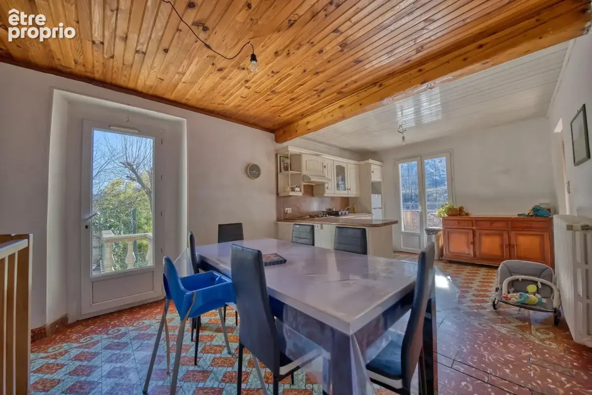 Maison 8 pièces 137 m² à vendre à Genolhac (30450) - photo 5