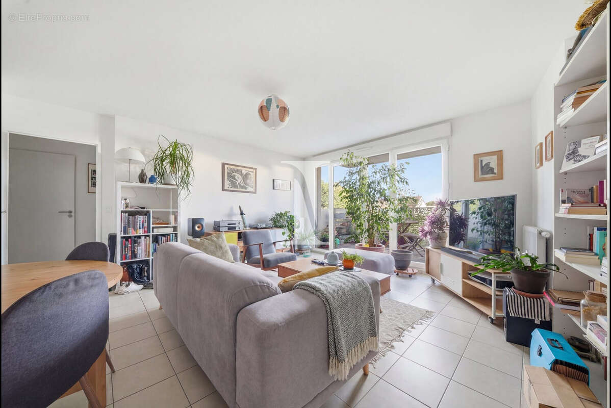 Appartement à IVRY-SUR-SEINE