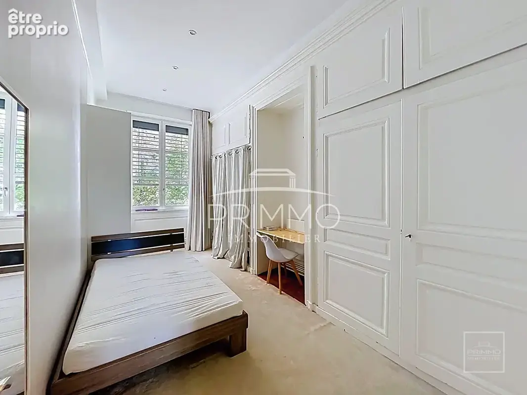 Lyon 4e ? appartement familial de 148 m² ? vue dégagée sur le rhône et le parc ? charme de l'ancien - photo 9