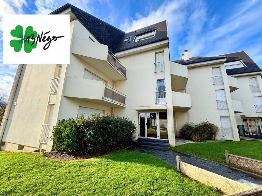 Appartement à LUC-SUR-MER