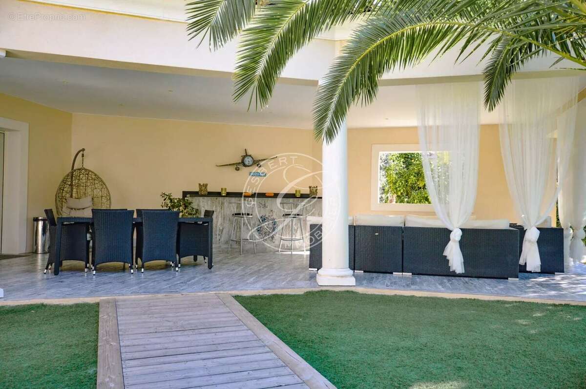 Maison à DRAGUIGNAN