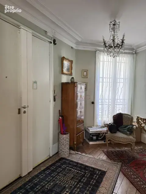 Appartement 5 P - 115m2 + cave - Boulevard de Magenta Paris 10ème - photo 8