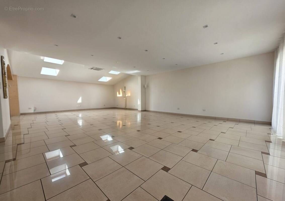 Maison à VILLEURBANNE