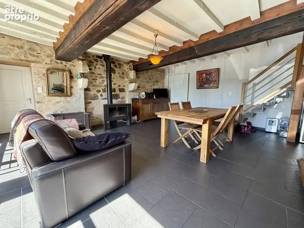Fermette rénovée à vendre près de Villapourçon - photo 4