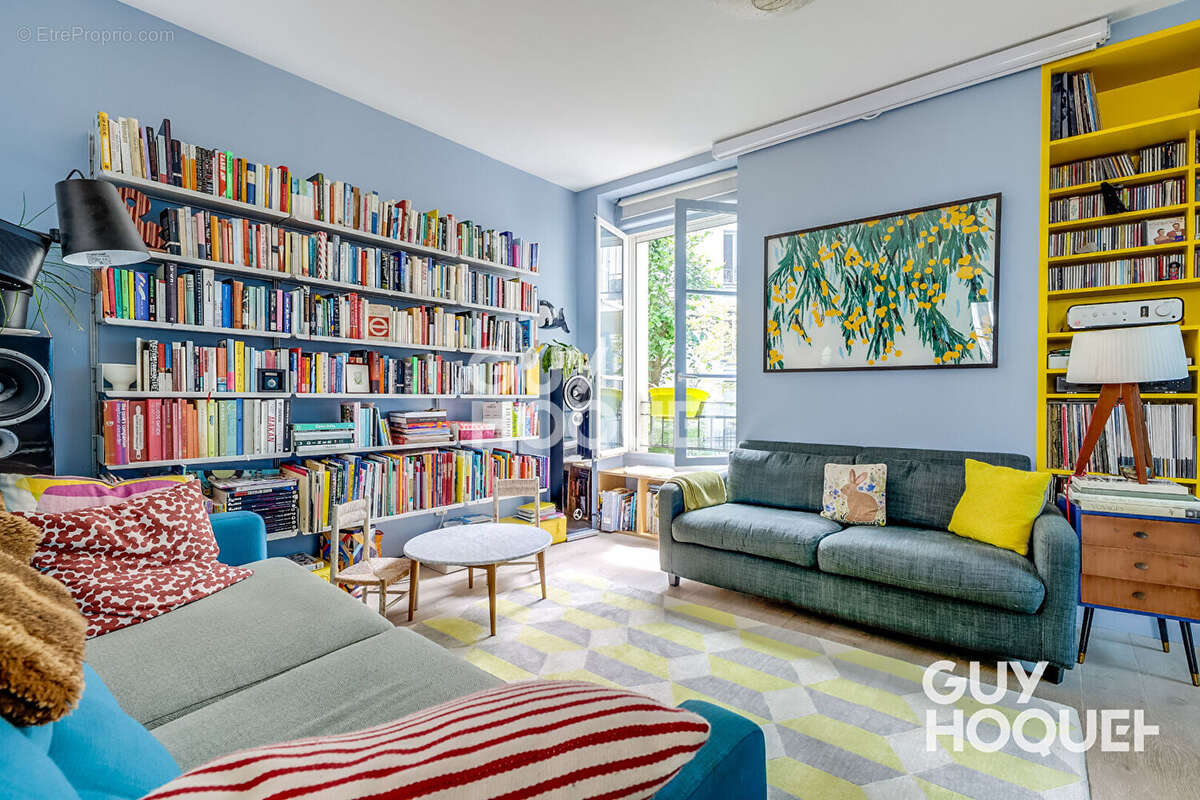 Appartement à PARIS-19E