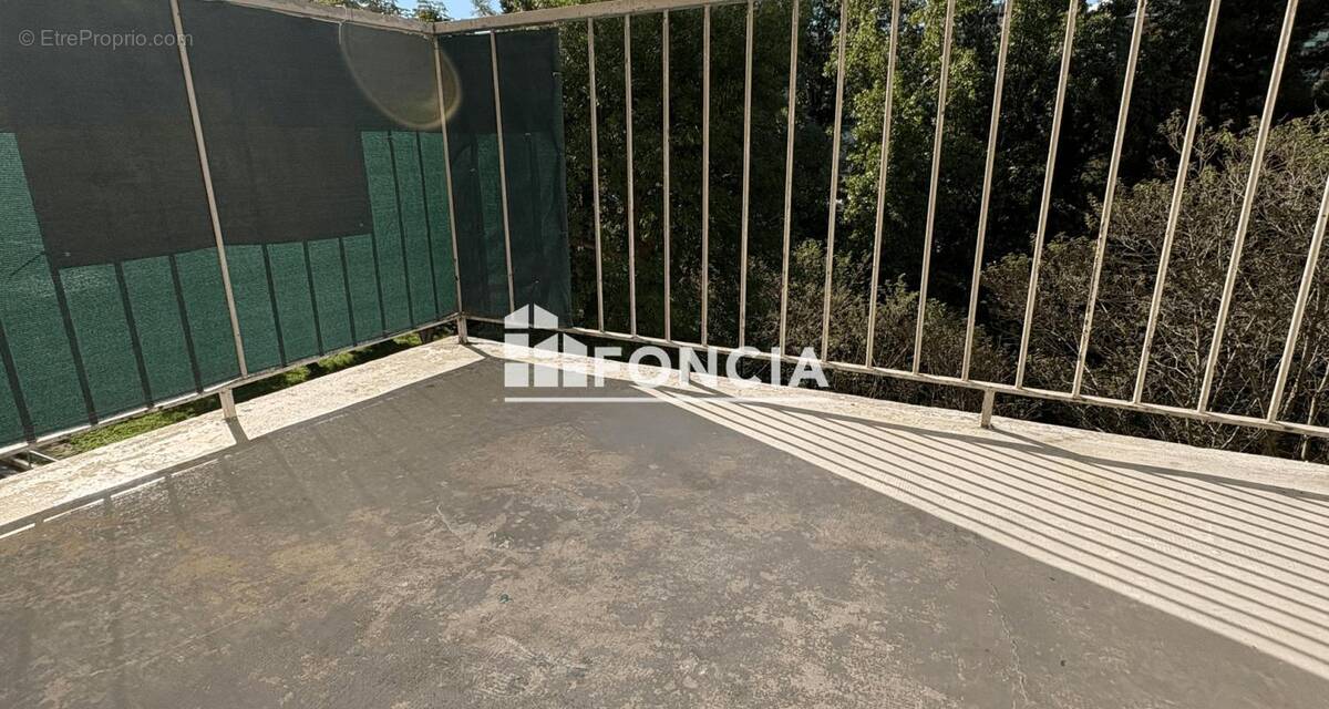 Appartement à MARSEILLE-13E