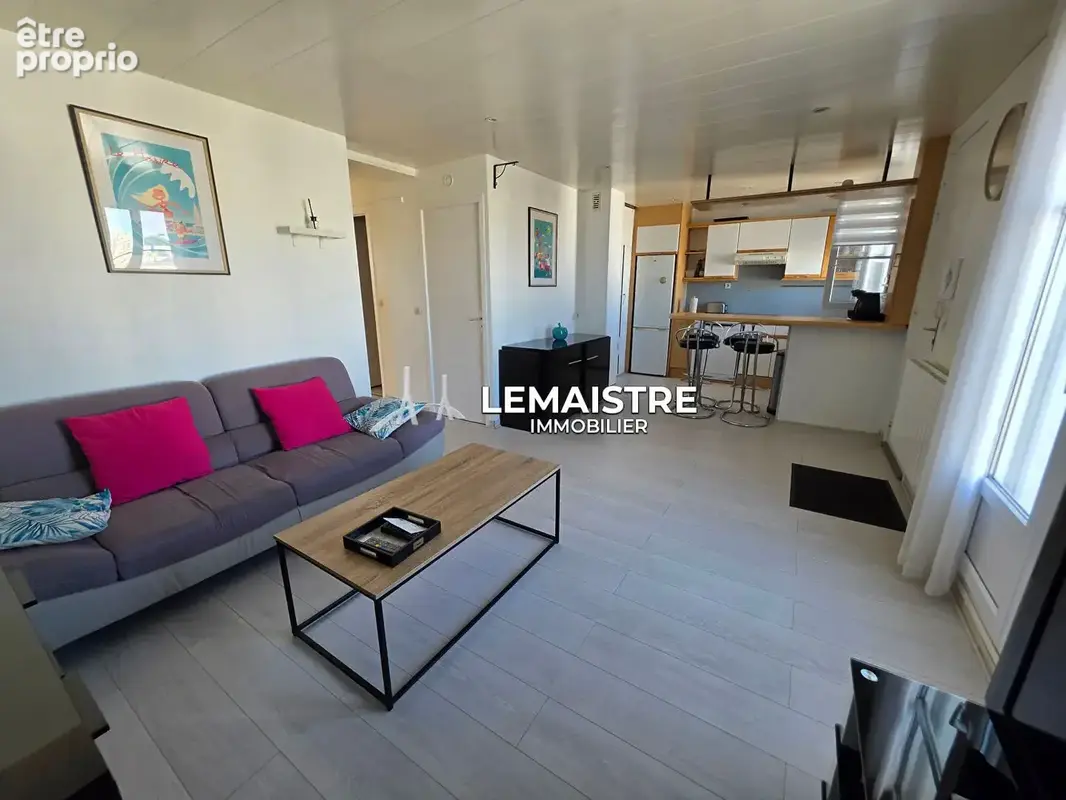 Appartement à vendre - LE HAVRE Centre-Ville - Quai Georges V - 53 m² - 2 chambres - photo 2