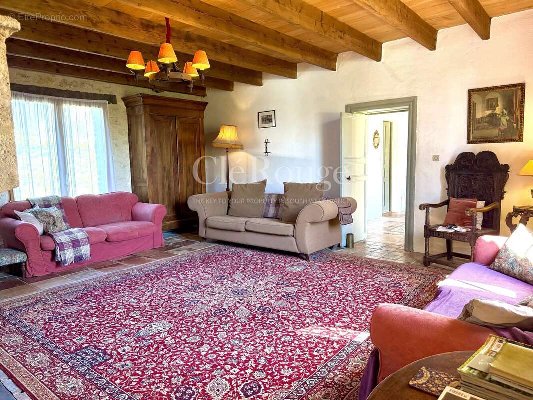 Maison à MONSEGUR