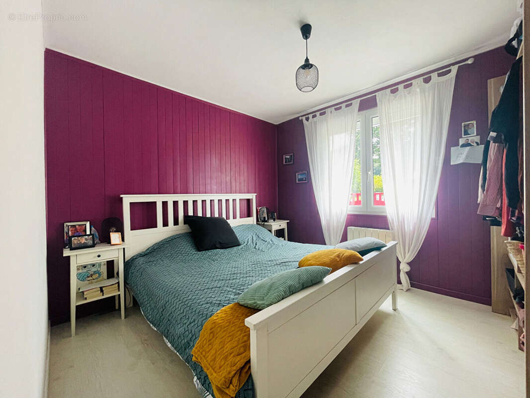 Maison à SAINT-JULIEN-DES-LANDES