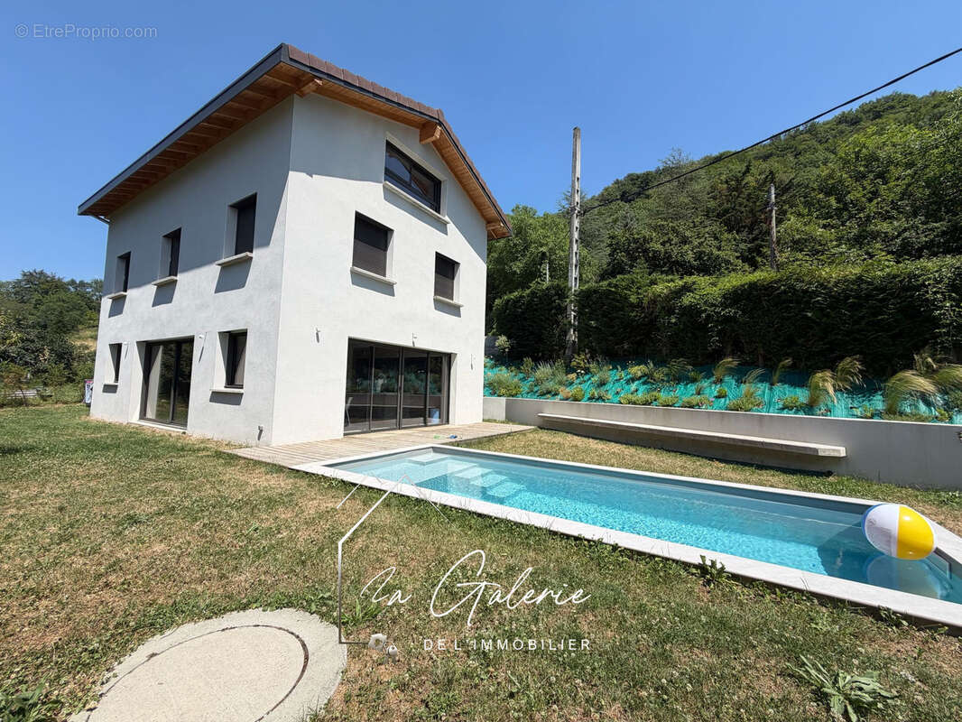 Maison contemporaine secteur clemencieres a saint martin le vinoux - photo 5