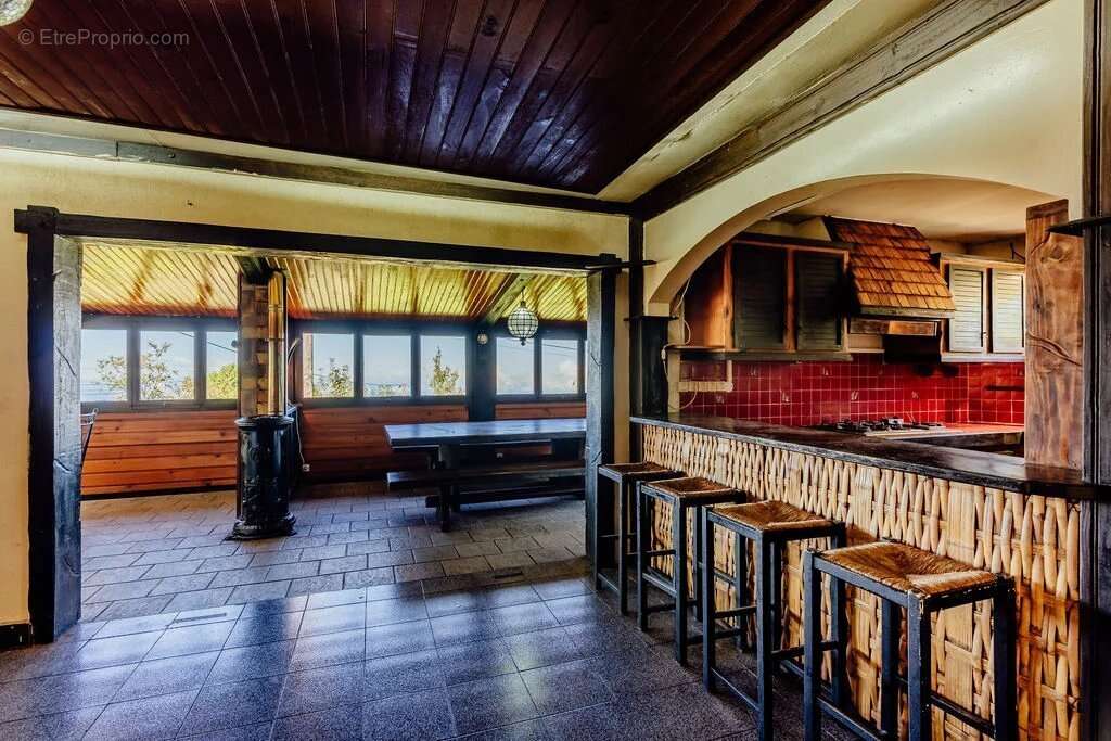 Maison à SAINT-PIERRE