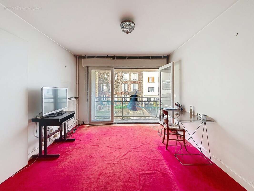 Appartement à PARIS-15E