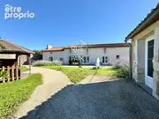 Maison à QUINCAY