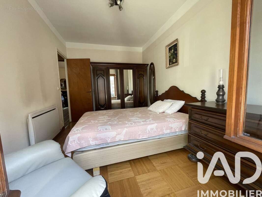 Photo 9 - Appartement à VILLENEUVE-LE-ROI