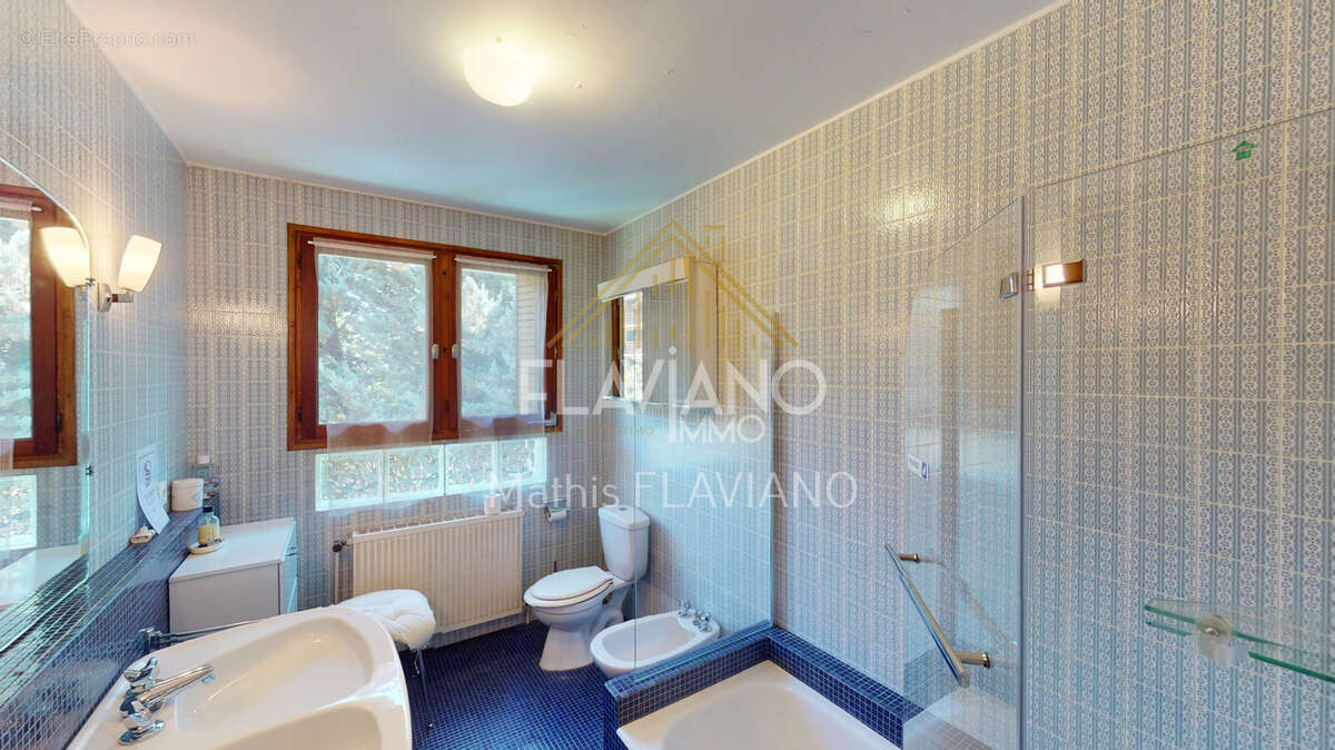 Appartement à BARCELONNETTE