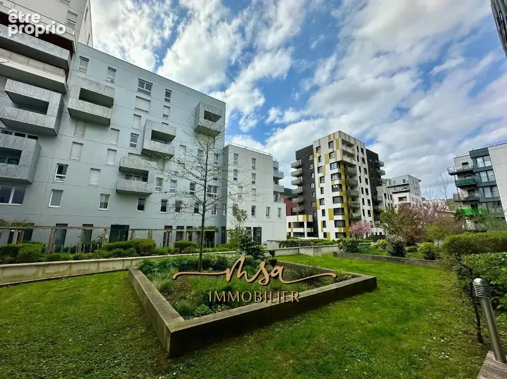 Rouen docks 76 - residence neuve - f4 de 85m2 - terrasse = 2 garages - photo 2