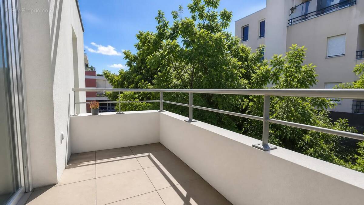 Appartement à CASTELNAU-LE-LEZ