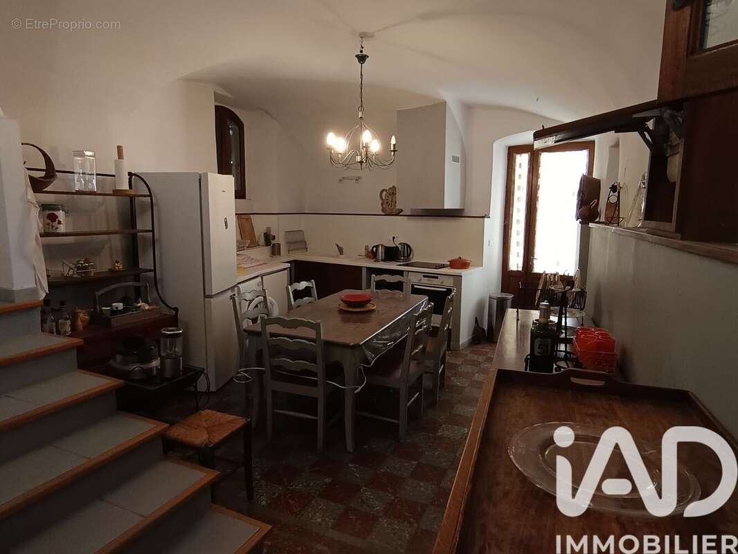 Maison 97 m² à Les Vans  - photo 8