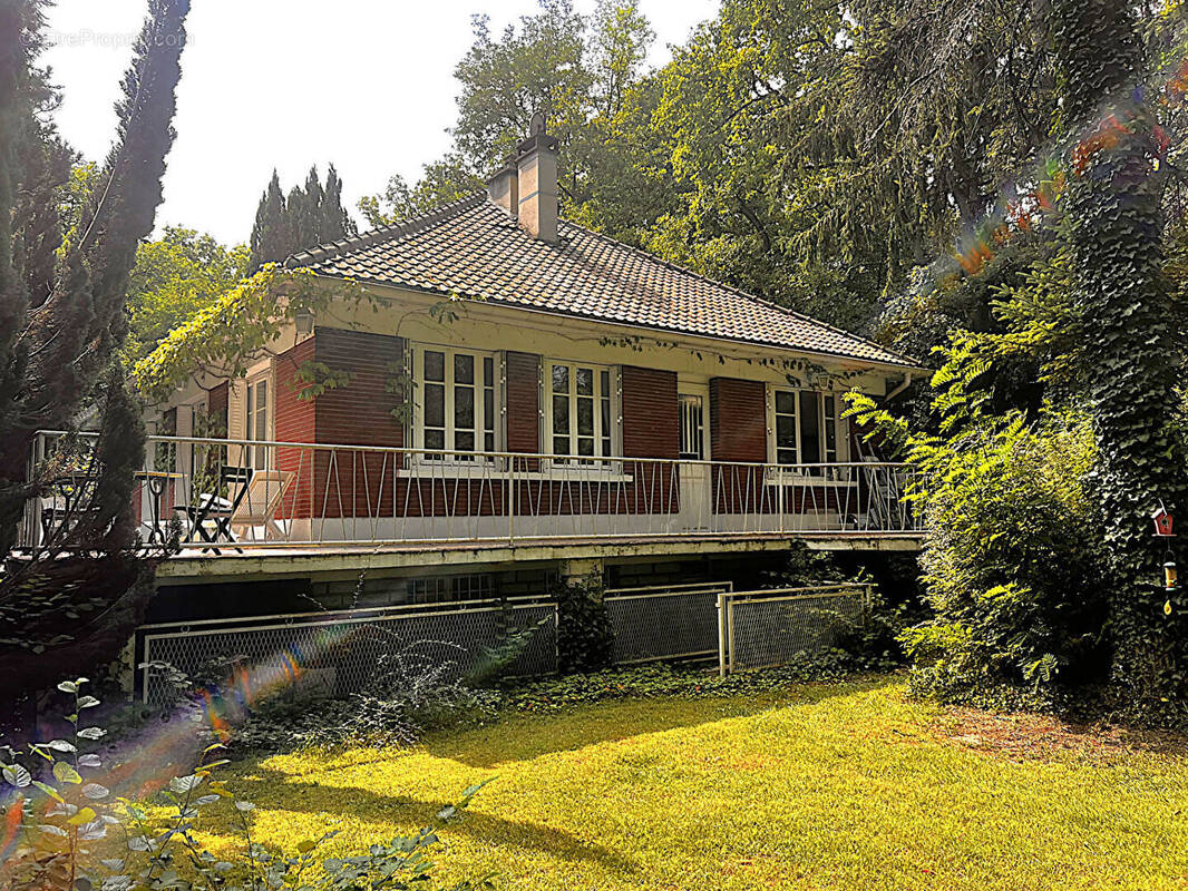 Maison à LAMORLAYE
