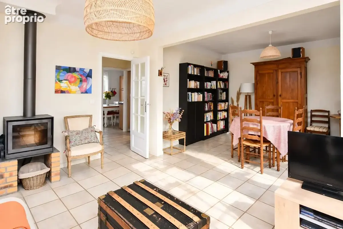 Exclusivite à chatou  maison lumineuse au calme absolu  4 chambres, jardin et garage - photo 4