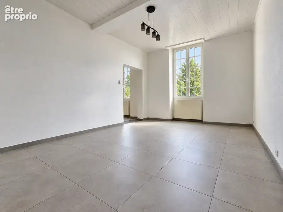 Appartement T4 de 94 m² avec cave et 2 parkings – Estrablin - photo 6