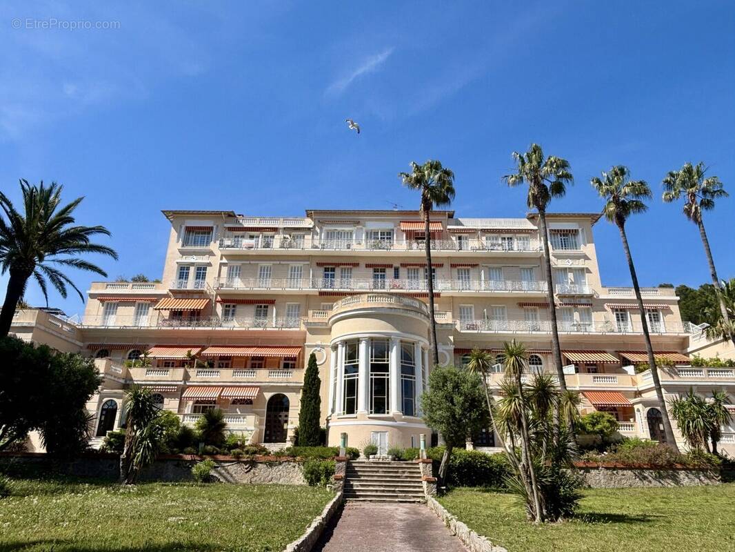 Appartement à HYERES