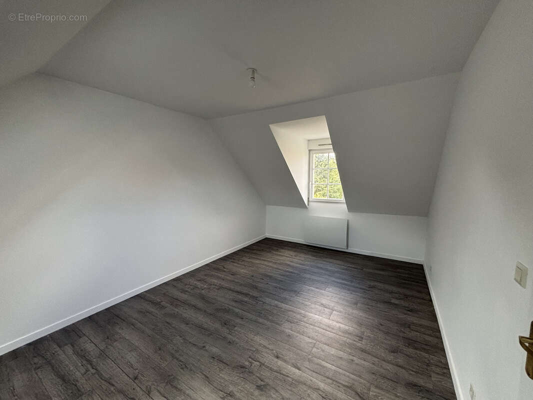 Maison à MORTEFONTAINE