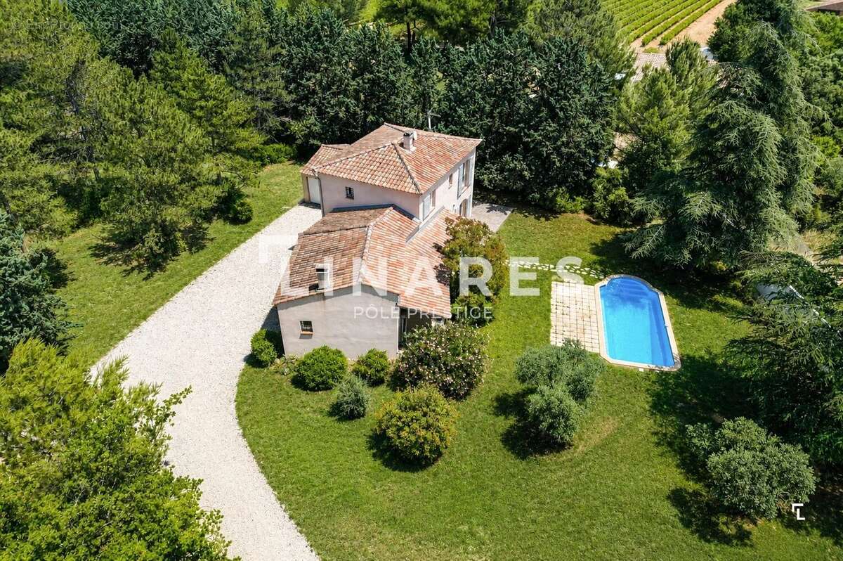 LE CYPRÈS. - Propriété familiale de 150m2  - PUYRICARD - photo 3