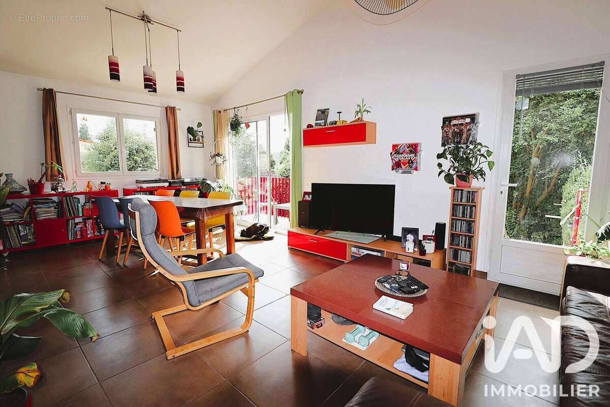 Maison 114 m² à Evreux  - photo 3