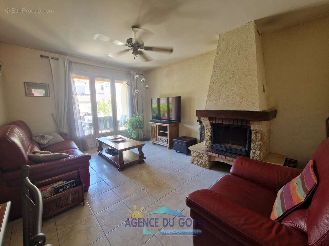 Villa T 4 mitoyenne au calme dans clos sécurisé - photo 3