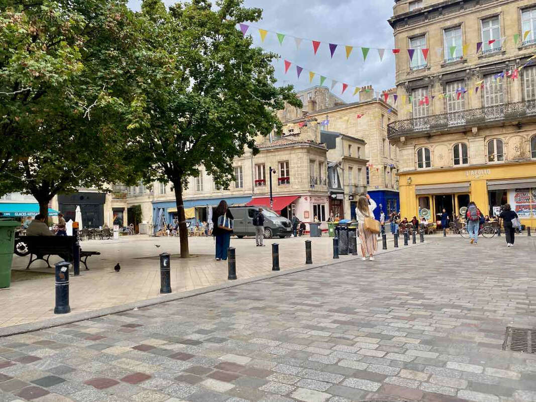 Appartement à BORDEAUX