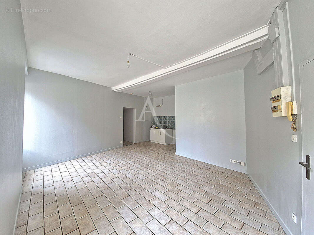 Appartement à CHAMPIGNE