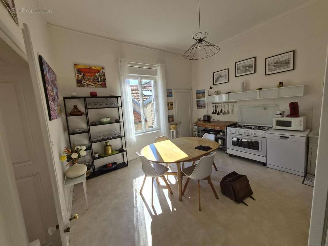 Appartement 145 m² à Toul  - photo 5