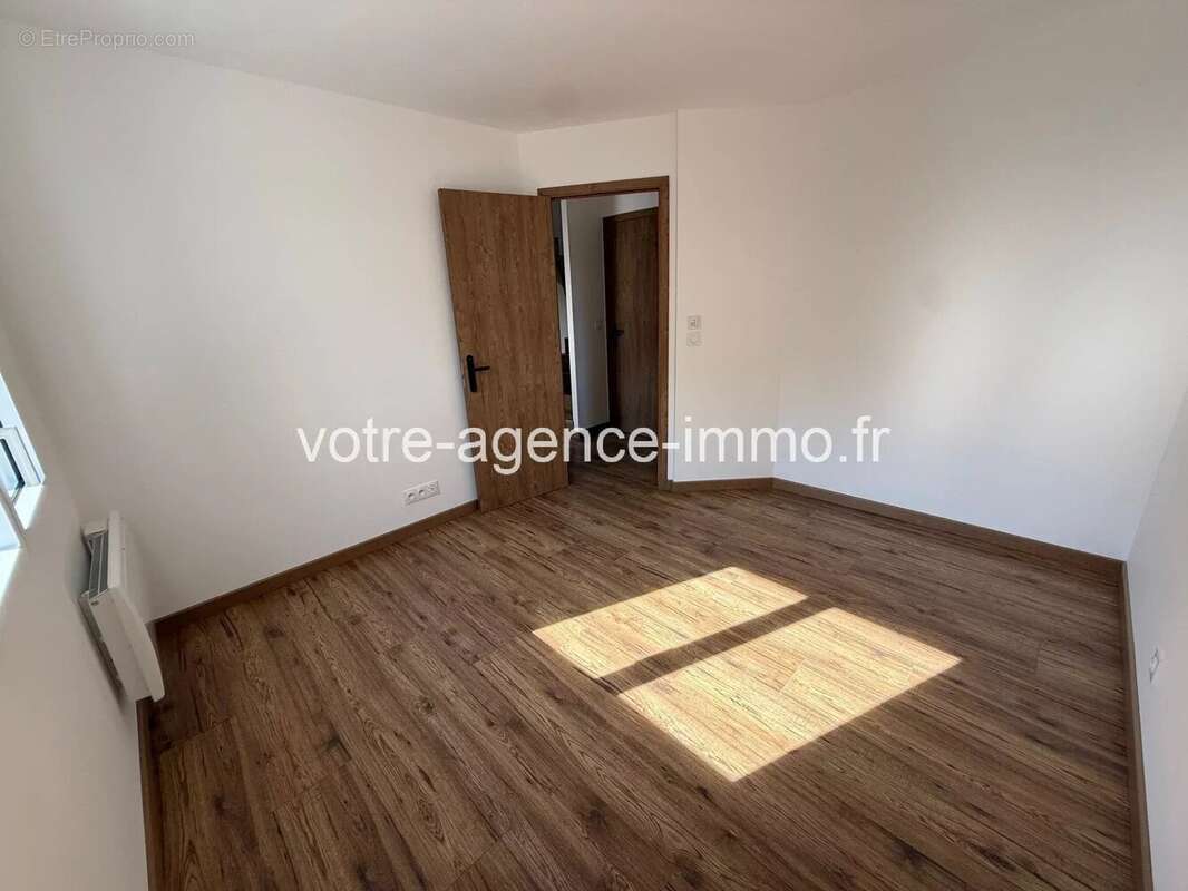 Maison à TOURRETTE-LEVENS