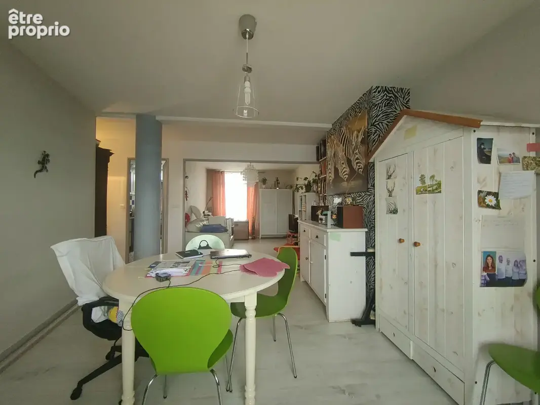 Plein centre ville, appartement  renove de 80 m2 hab avec grand balcon de 10 m2, cave, et garage a velo, proch - photo 6