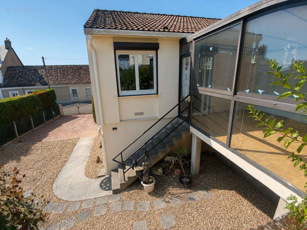 Maison centre village, 4 chambres et jardin - photo 2