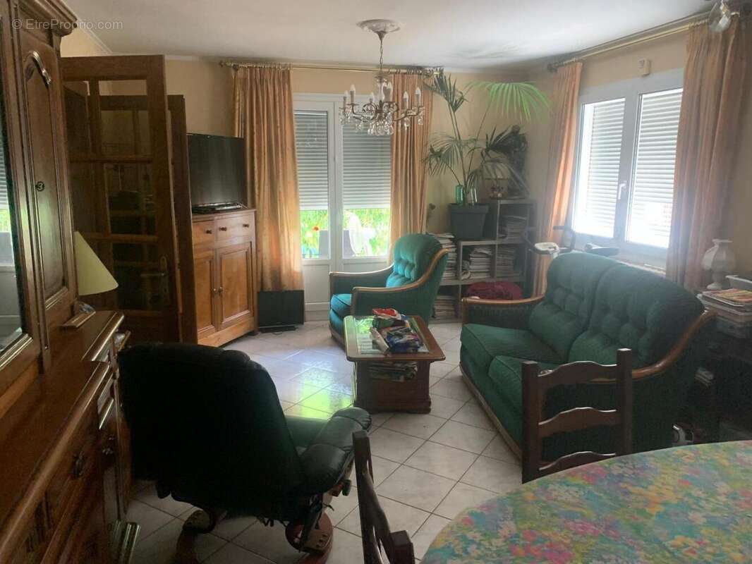 Photo 8 - Maison à VILLERSEXEL