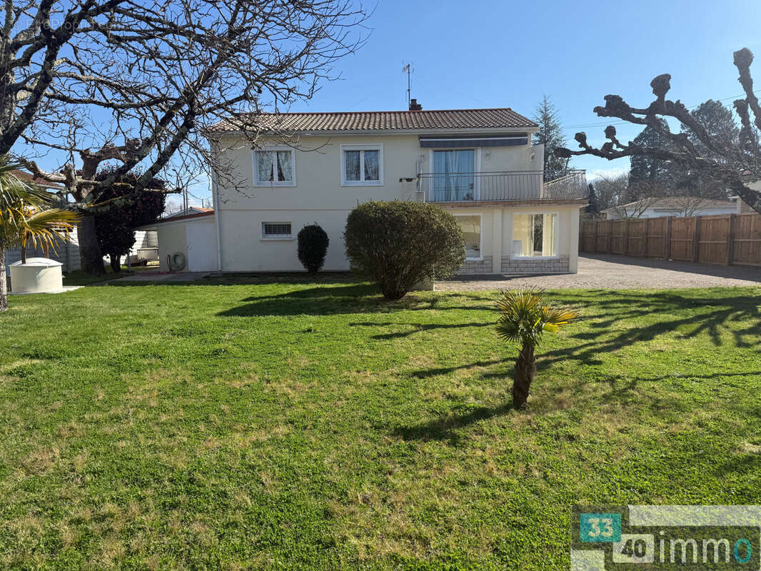 Maison 110 m2 4 chambres a salles - photo 13